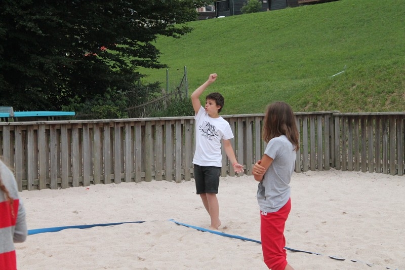 Village Camps International Summer Camp Leysin, Switzerland 2025-08-09 https://www.villagecamps.com/journals_admin/images/692-23-Reds Sports (35).jpg
